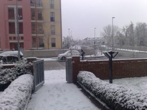 Saída do nosso apartamento em Mantova no inverno :)