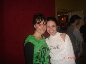 Com Rebecca St. James