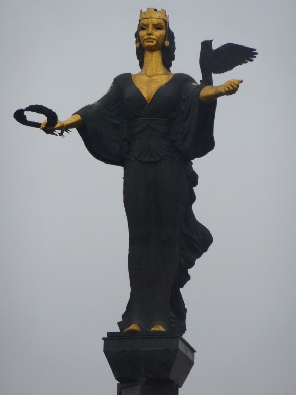 Estatua de Sófia no centro da cidade