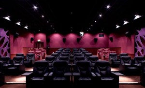 Cinema The Lounge no Odeon Whiteleys. Imagem: www.gq-magazine.co.uk 