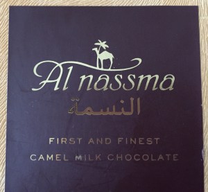 Chocolate com leite de camelo.